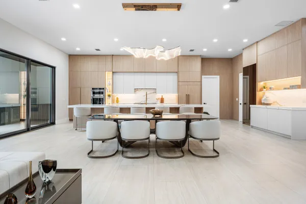 $4,999,000 | 6602 Northwest 62nd Terrace, Parkland, FL 33067
