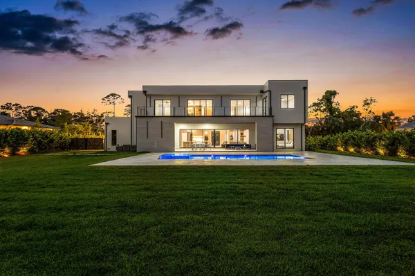$4,999,000 | 6602 Northwest 62nd Terrace, Parkland, FL 33067