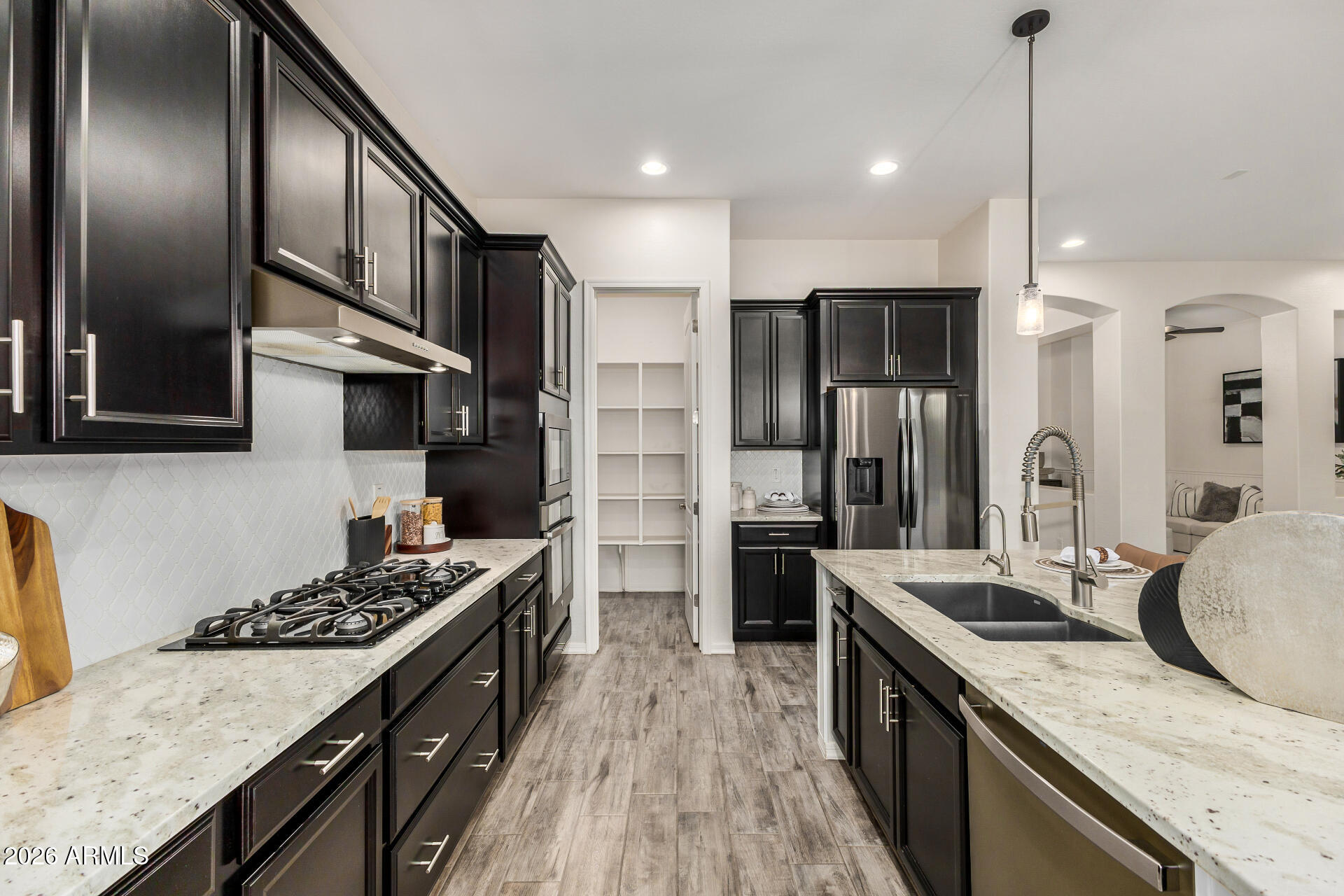 20570 East Mayberry Road Queen Creek, AZ 85142 - Photo 14 of 41 Large Kitchen