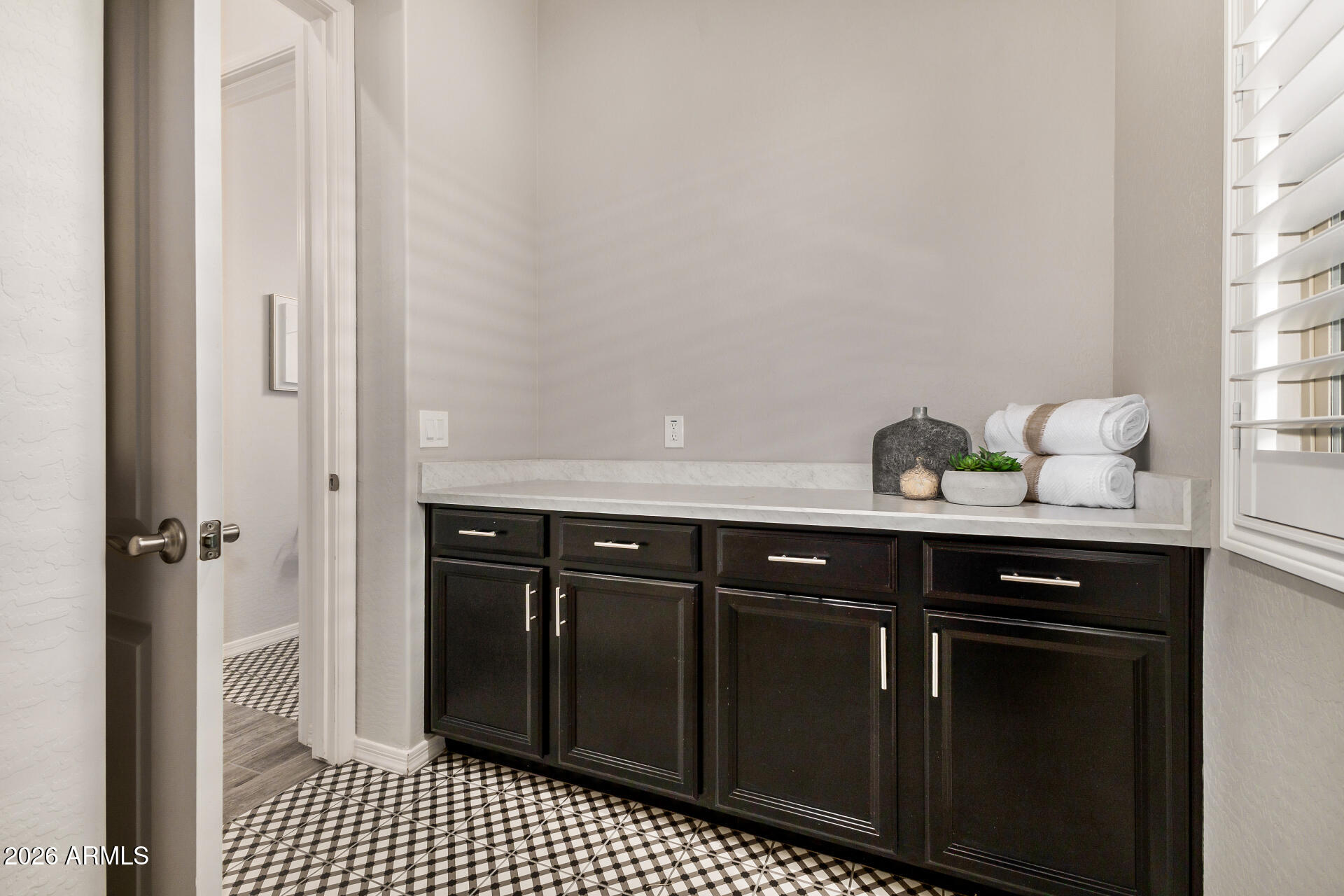 20570 East Mayberry Road Queen Creek, AZ 85142 - Photo 31 of 41 Laundry Center