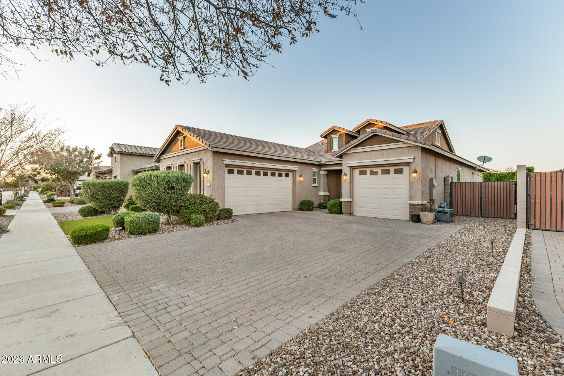 20570 East Mayberry Road Queen Creek, AZ 85142 - Photo 4 of 41 Front