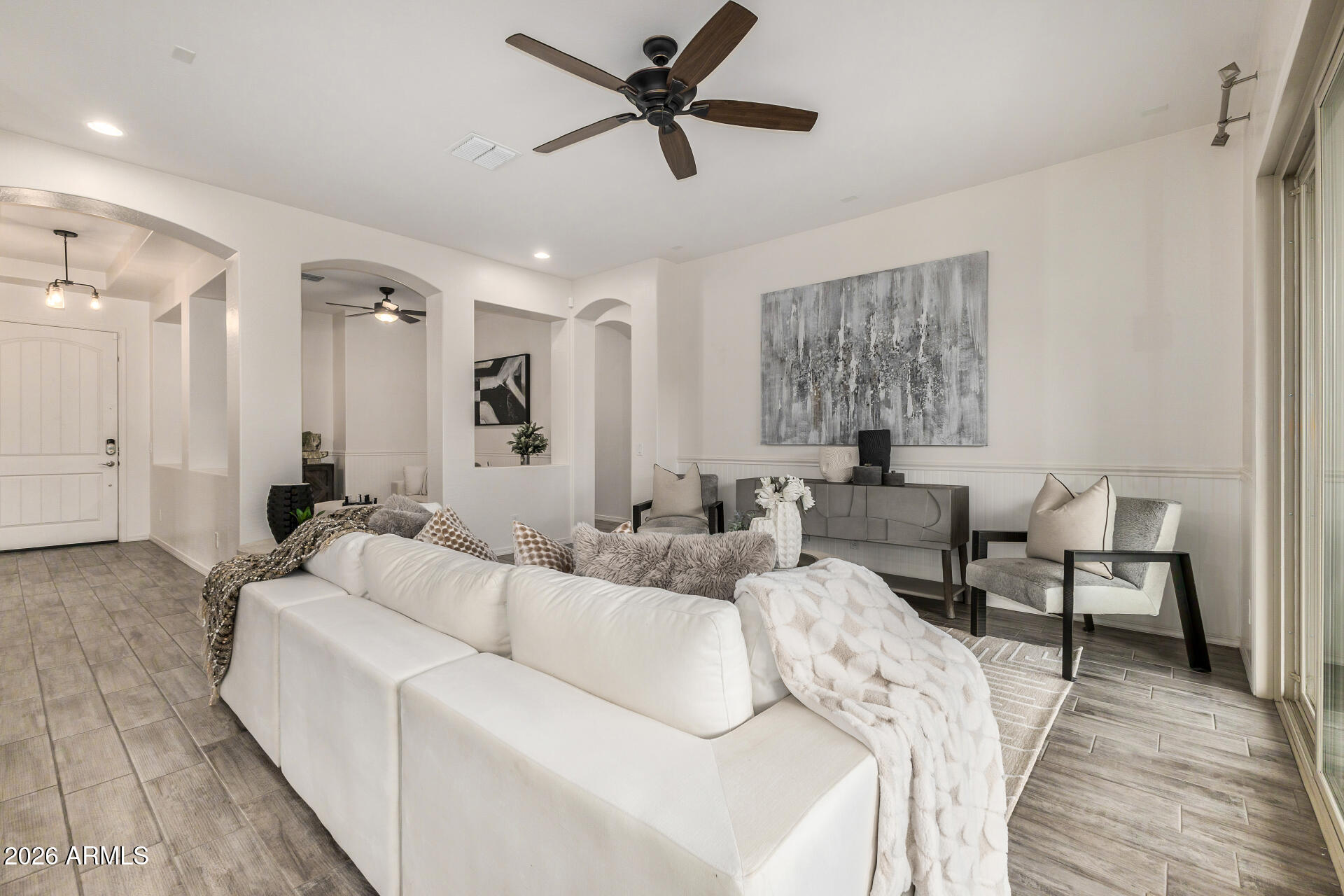 20570 East Mayberry Road Queen Creek, AZ 85142 - Photo 8 of 41 Family Room