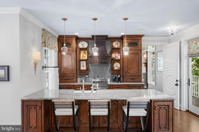 $3,650,000 | 6020 Copely Lane, McLean, VA 22101