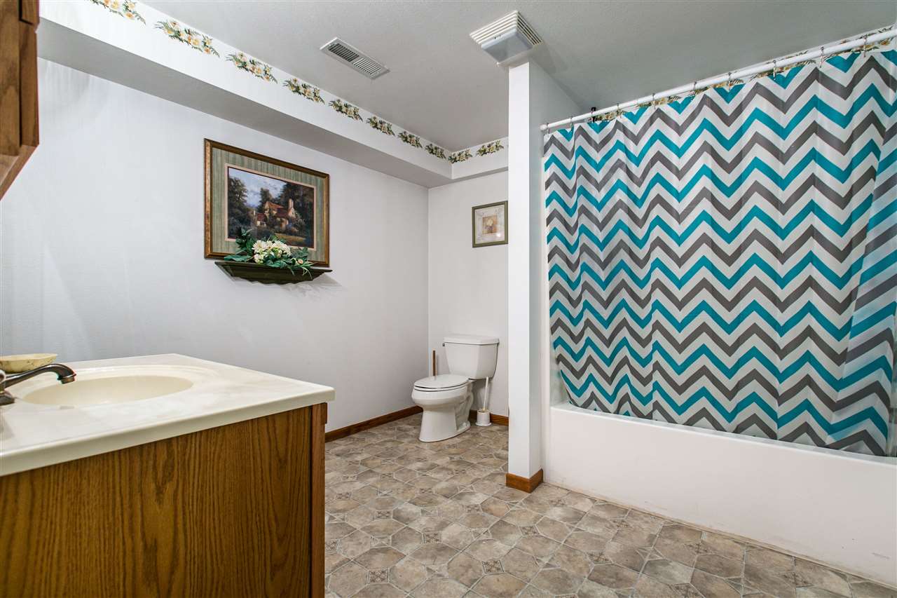 1502 Manson Road Dubuque, IA 52003 - Photo 19 of 25 Gallery Image 19