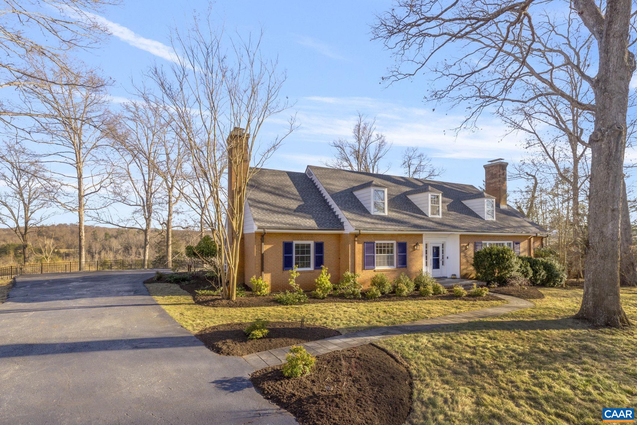 2212 Croydon Road Charlottesville, VA 22901 - Photo 3 of 74 Gallery Image 3