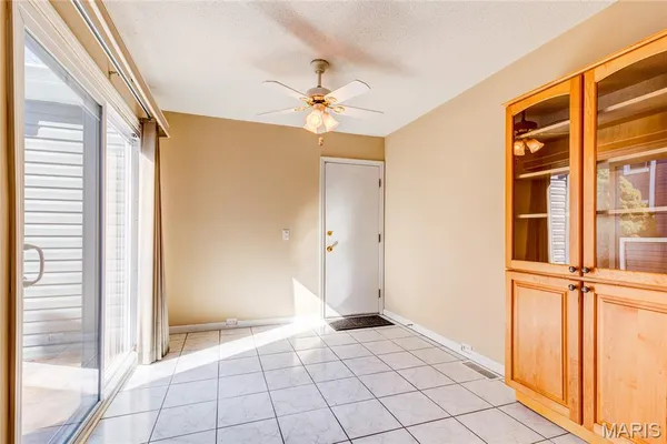 $250,000 | 1015 Fairways Drive, Lake St. Louis, MO 63367