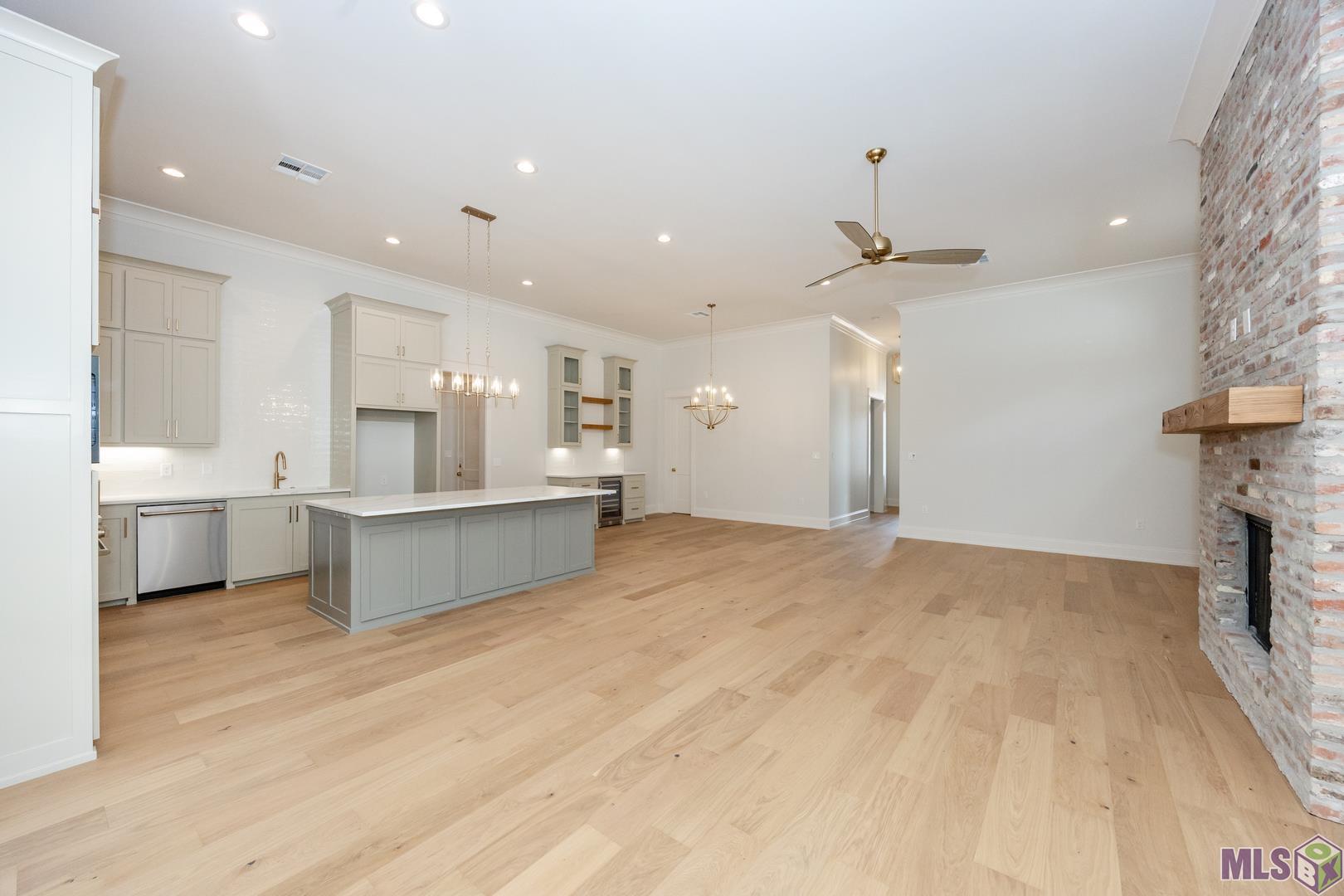 2730 Pointe-Marie Drive Baton Rouge, LA 70820 - Photo 12 of 45