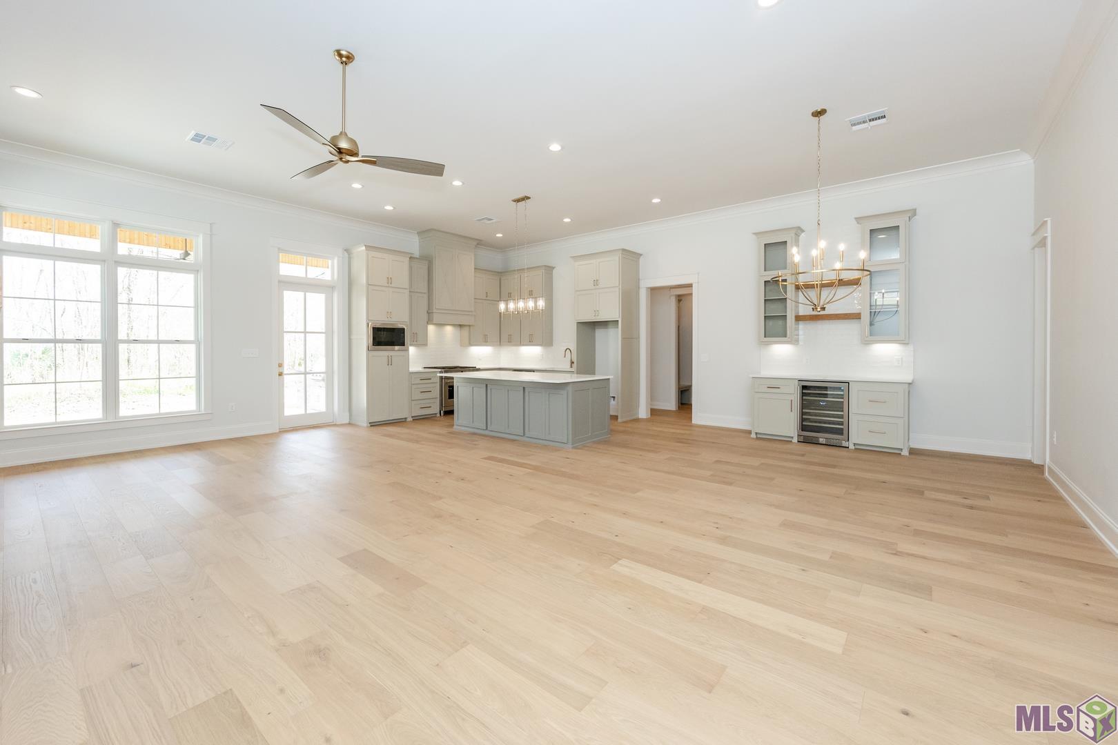 2730 Pointe-Marie Drive Baton Rouge, LA 70820 - Photo 4 of 45