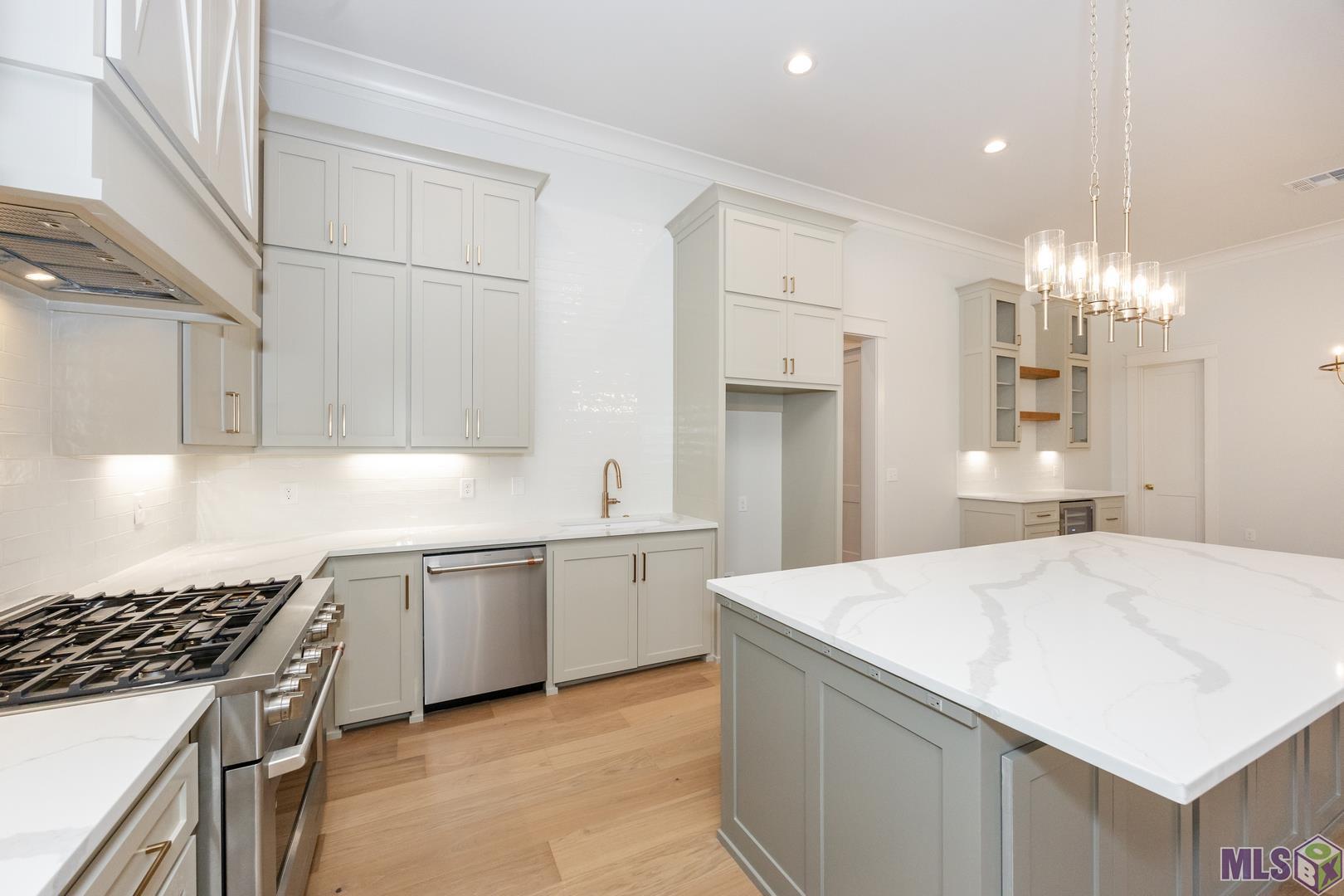 2730 Pointe-Marie Drive Baton Rouge, LA 70820 - Photo 9 of 45