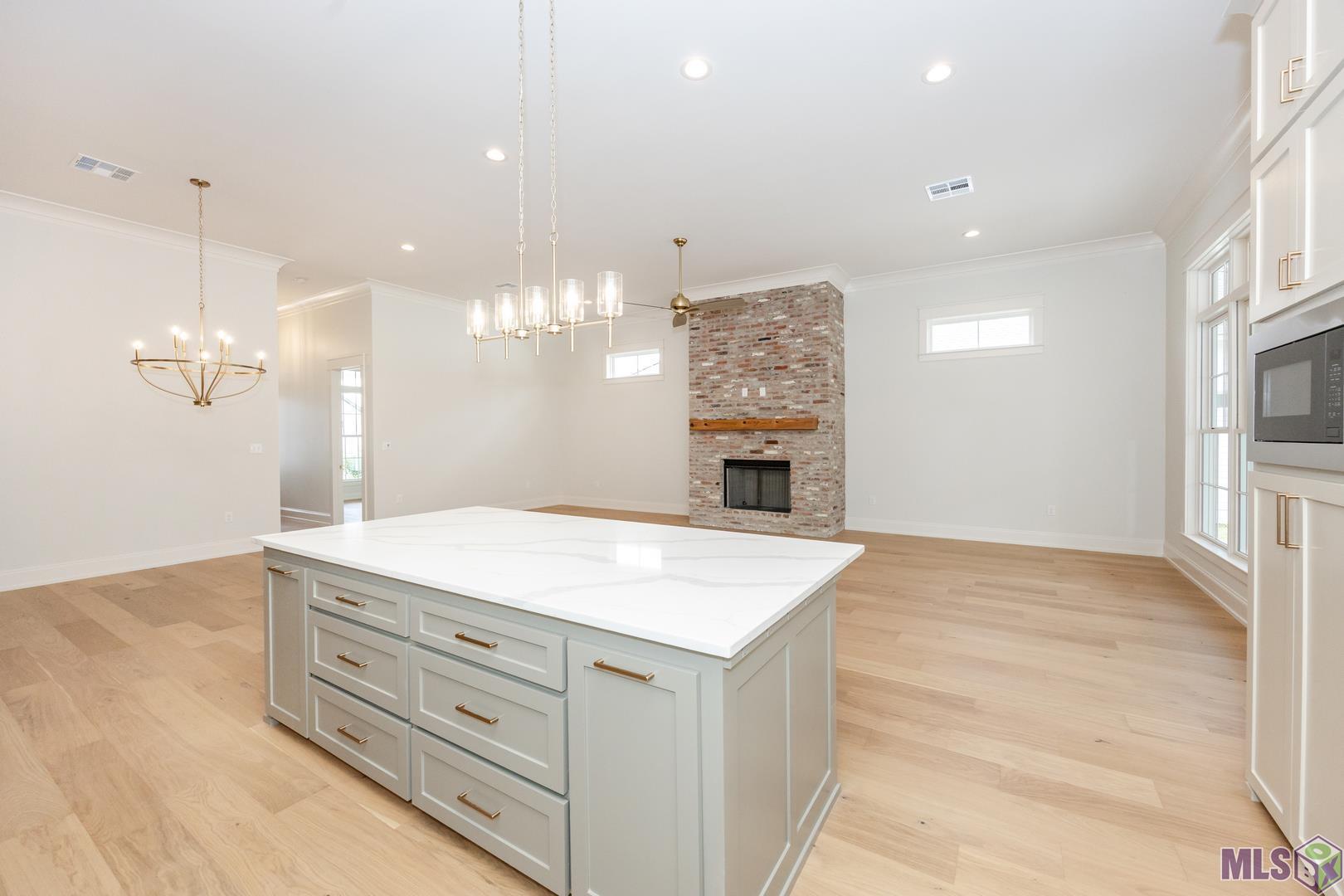 2730 Pointe-Marie Drive Baton Rouge, LA 70820 - Photo 10 of 45