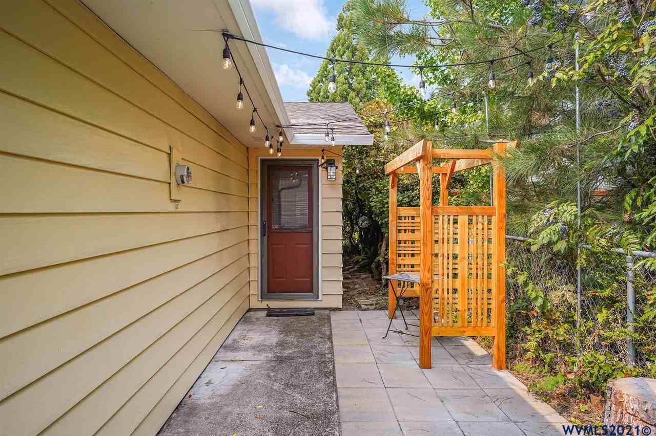 405 Southwest Walnut Street Albany, OR 97321 - Photo 33 of 33