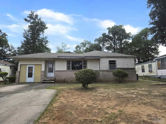 $214,900 | 1631 East Maura Street, Pensacola, FL 32503
