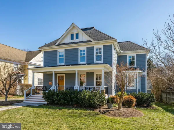 $2,099,000 | 6726 25th Street North, Arlington, VA 22213