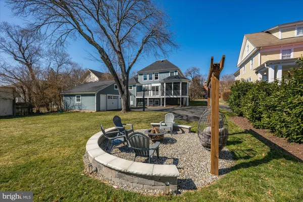 $2,099,000 | 6726 25th Street North, Arlington, VA 22213