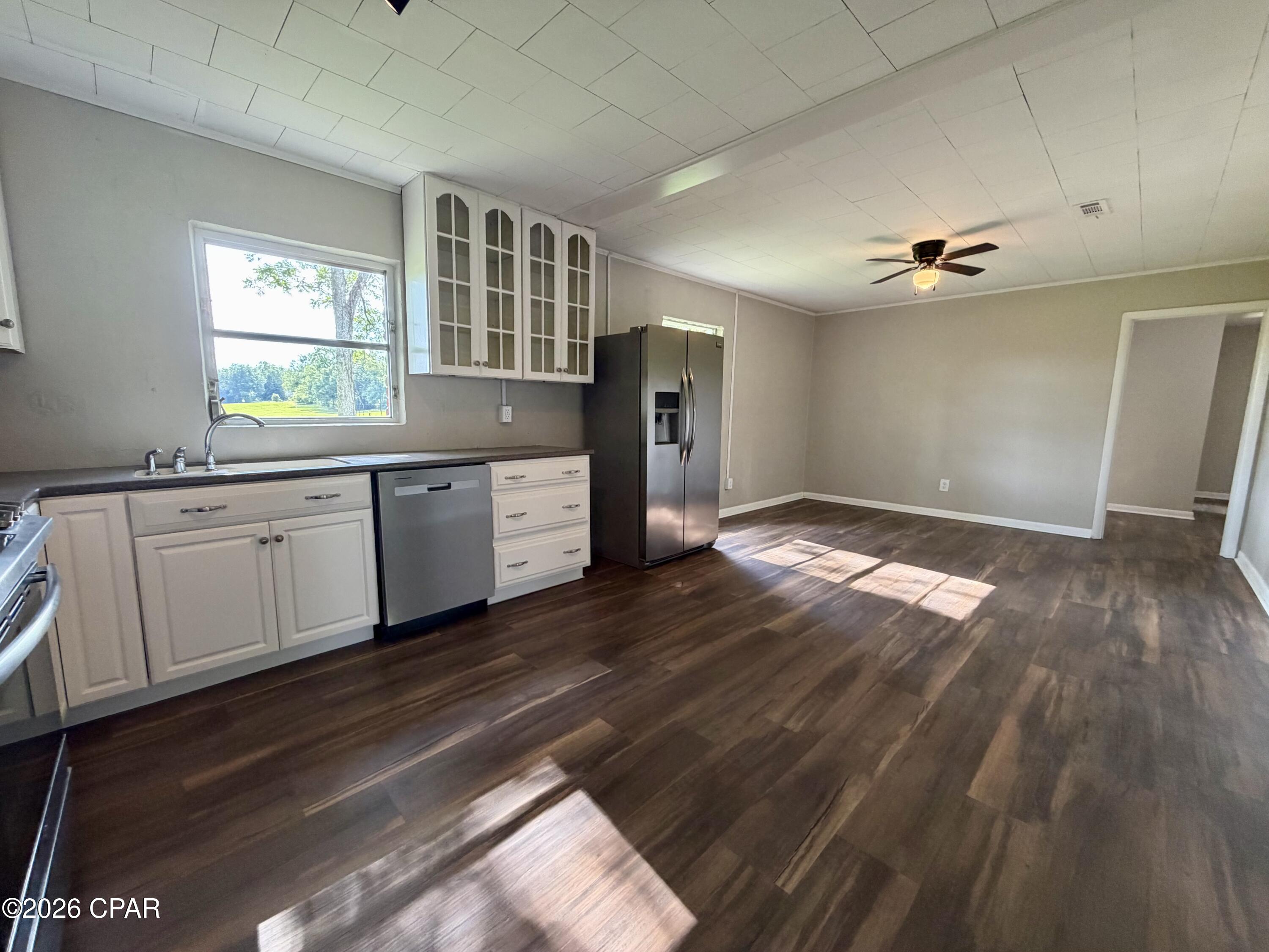 3023 Clearmont Road Marianna, FL 32446 - Photo 6 of 42
