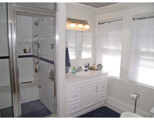 31 Addington Road, Unit B Brookline, MA 02445 - Photo 8 of 11