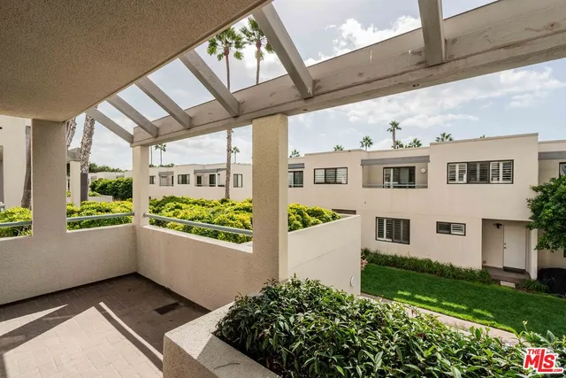 a view of an interior of the house