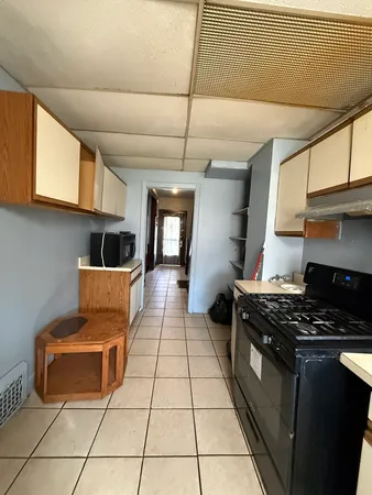 $200,000 | 357 South Rosewood Avenue, Kankakee, IL 60901