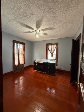 $200,000 | 357 South Rosewood Avenue, Kankakee, IL 60901