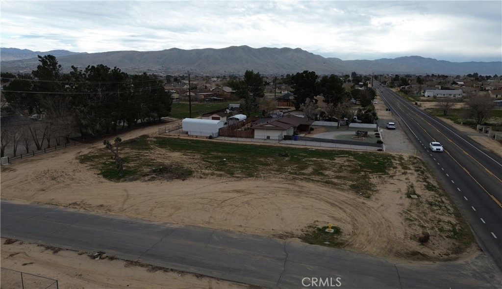 43431107 Kiowa Road Apple Valley, CA 92308 - Photo 7 of 16 a view of a lake