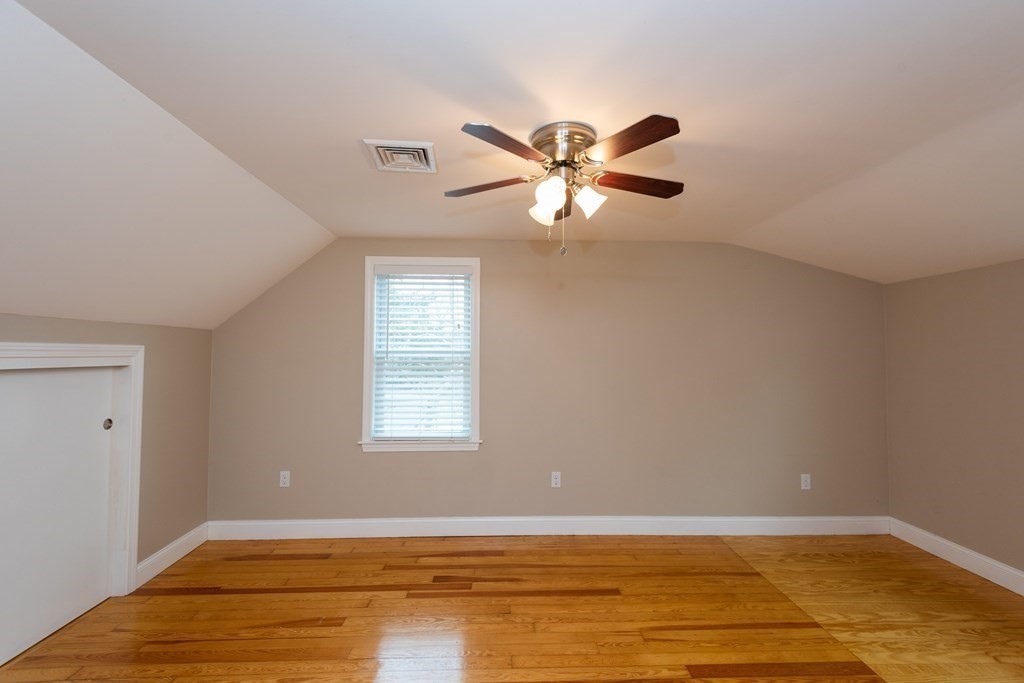 50 Redfield Road Wakefield, MA 01880 - Photo 24 of 34 Gallery Image 24