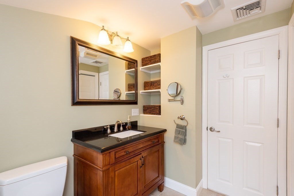 50 Redfield Road Wakefield, MA 01880 - Photo 29 of 34 Gallery Image 29
