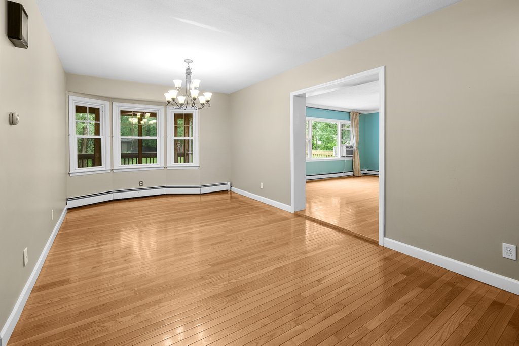 2831 44th Street Moline, IL 61265 - Photo 11 of 57 Gallery Image 11