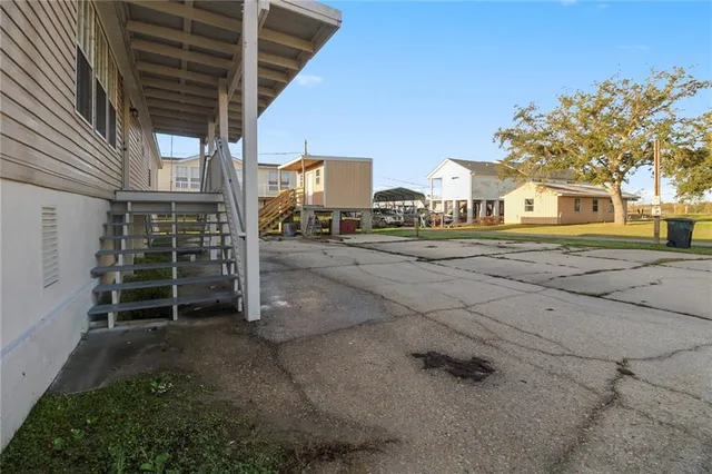 $1,600 | 5121 Northwest Adams Street, Lafitte, LA 70067