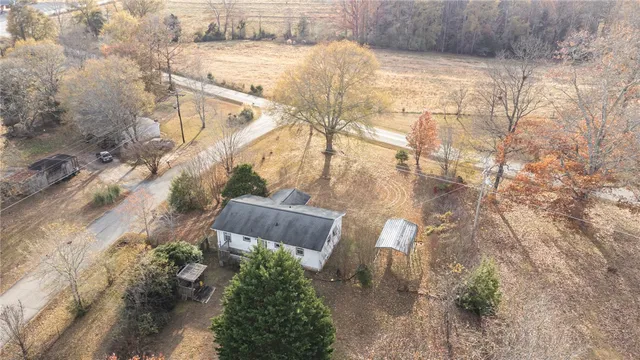 $180,000 | 231 Roanoke Road, Liberty, SC 29657