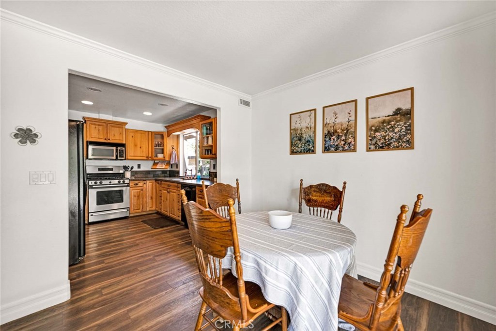 24 Rodeo Lake Forest, CA 92610 - Photo 11 of 34