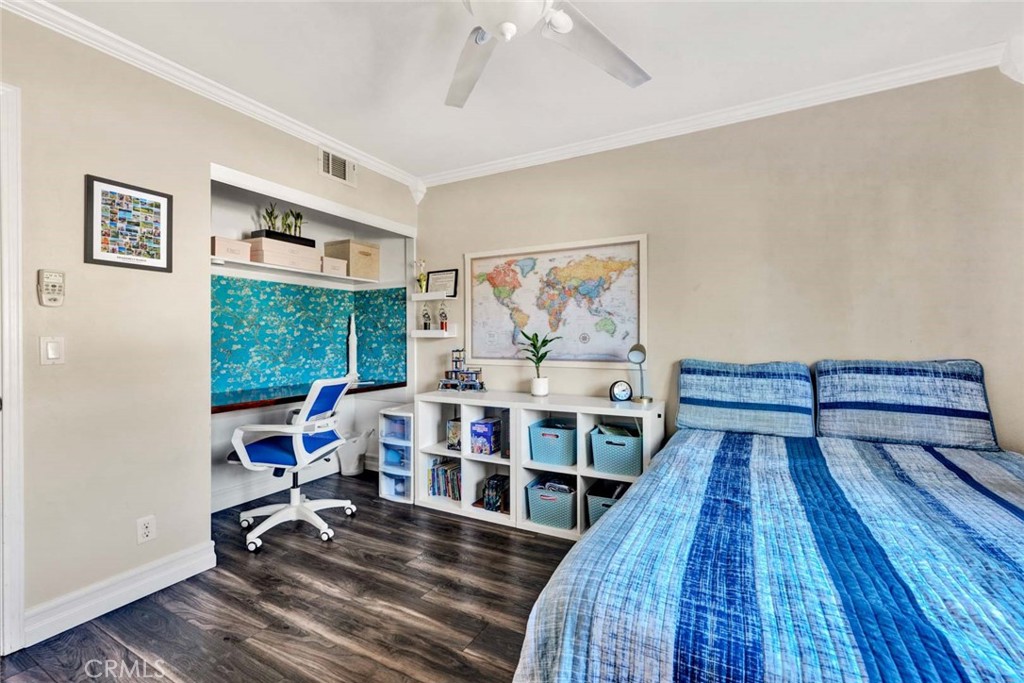 24 Rodeo Lake Forest, CA 92610 - Photo 18 of 34