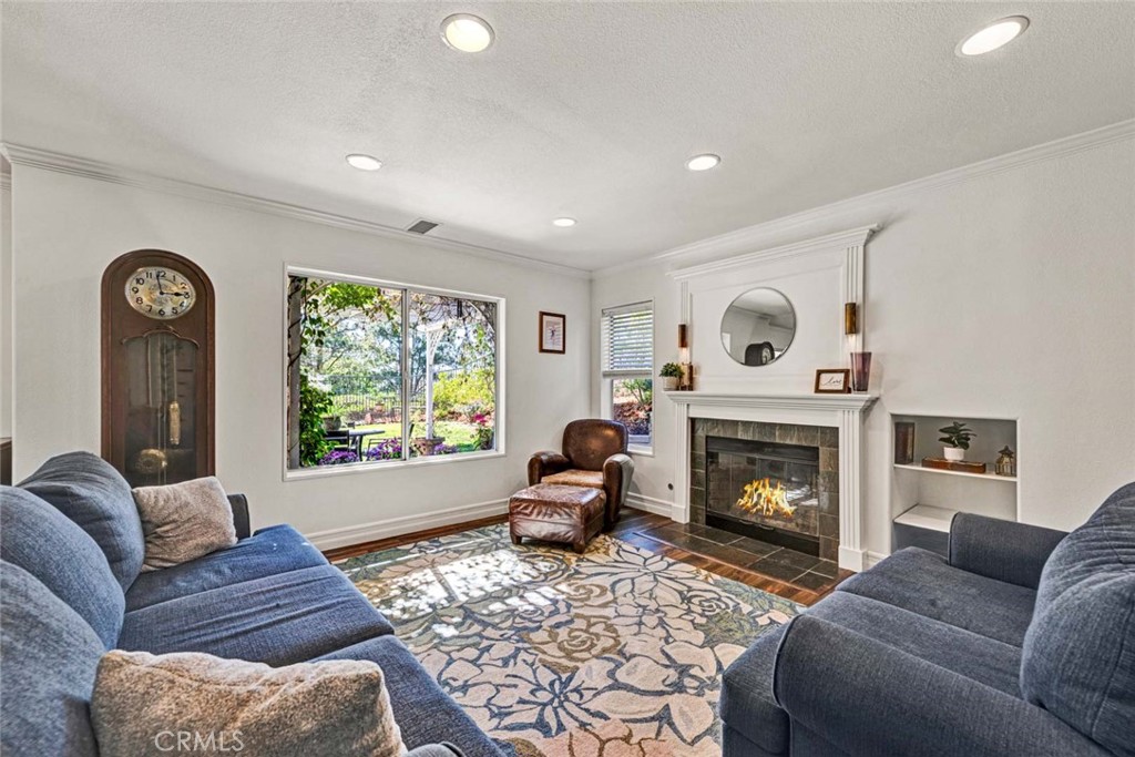 24 Rodeo Lake Forest, CA 92610 - Photo 7 of 34