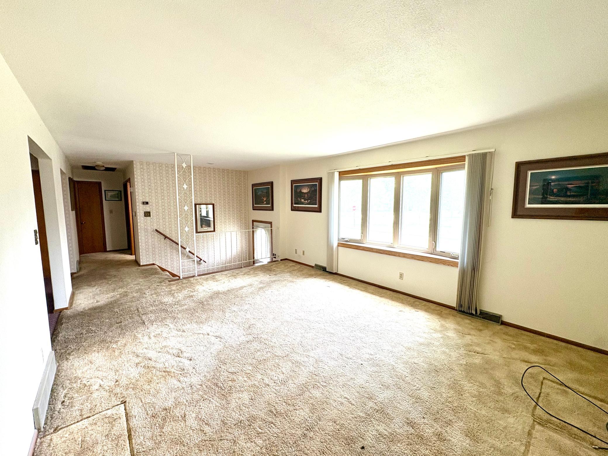 404 3rd Street Madison, MN 56256 - Photo 3 of 36
