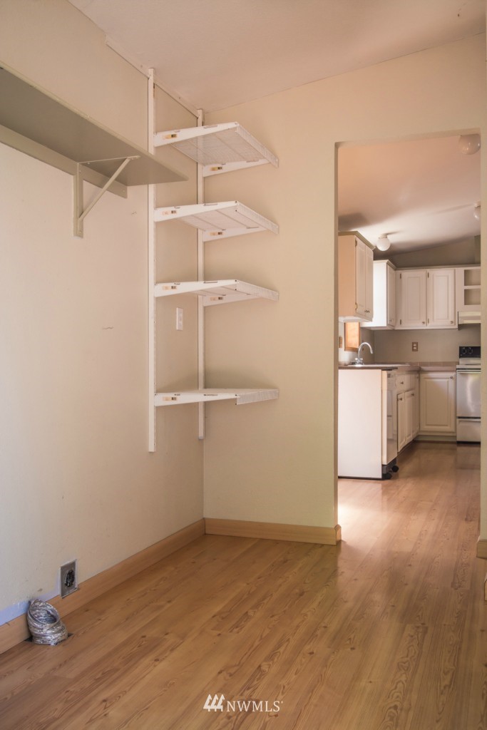 13091 Hadfield Road Southeast Olalla, WA 98359 - Photo 17 of 20 Gallery Image 17