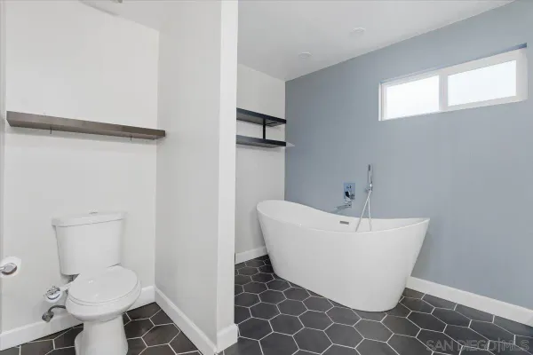 $1,690,000 | 907 Seph Way, Escondido, CA 92027