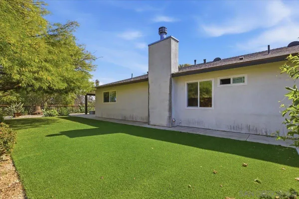 $1,690,000 | 907 Seph Way, Escondido, CA 92027