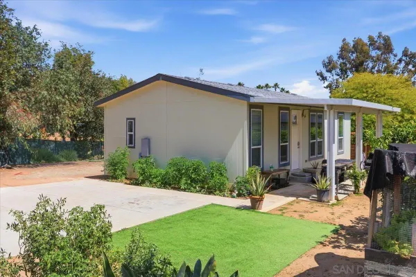 $1,690,000 | 907 Seph Way, Escondido, CA 92027