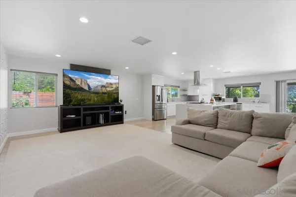 $1,690,000 | 907 Seph Way, Escondido, CA 92027
