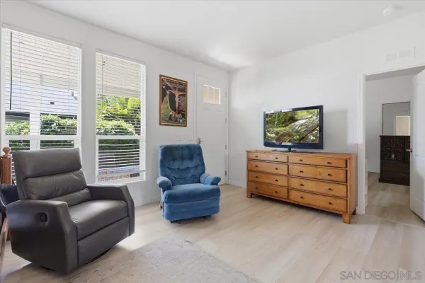 $1,690,000 | 907 Seph Way, Escondido, CA 92027