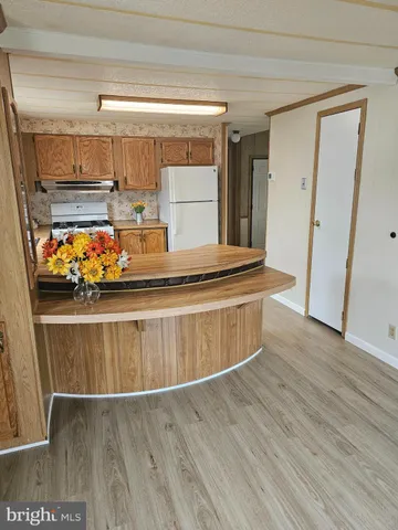 a view of utility room