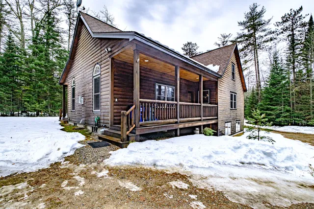 $670,000 | 9 Countryside Lane, Bethel, ME 04217