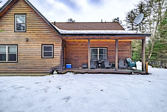 $670,000 | 9 Countryside Lane, Bethel, ME 04217