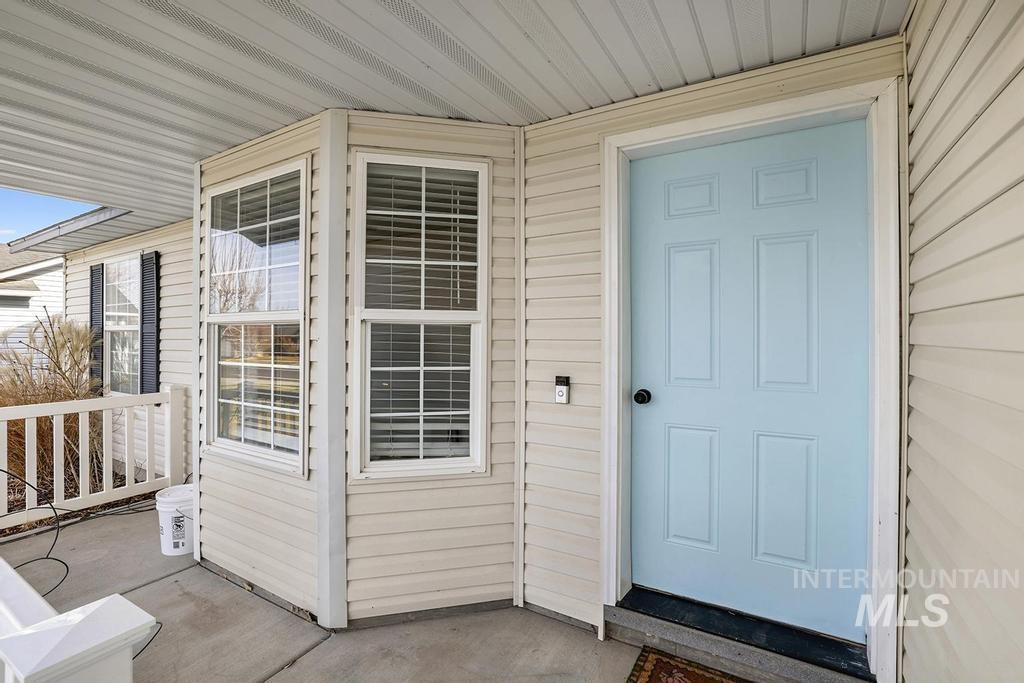 1393 Valencia Street Twin Falls, ID 83301 - Photo 3 of 44 Entrance to property
