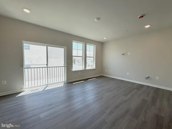 $2,500 | 45714 North Maxine Way, Great Mills, MD 20634