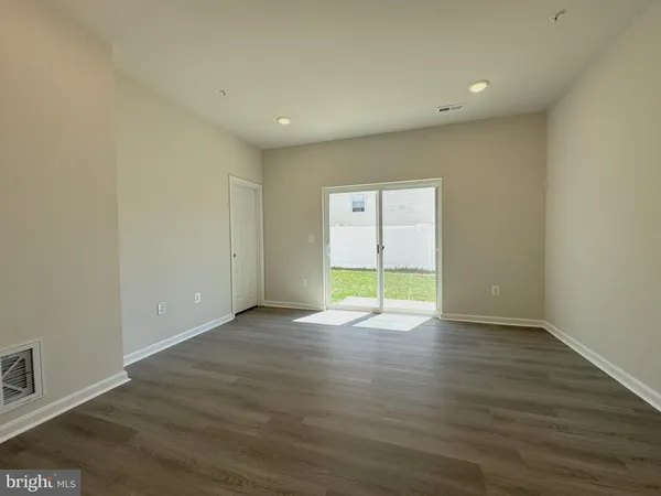 $2,500 | 45714 North Maxine Way, Great Mills, MD 20634