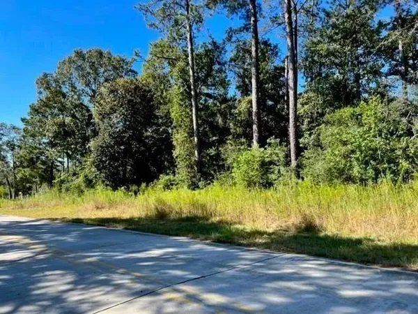 $667,000 | Lot 17 Holiday Square Boulevard, Covington, LA 70433