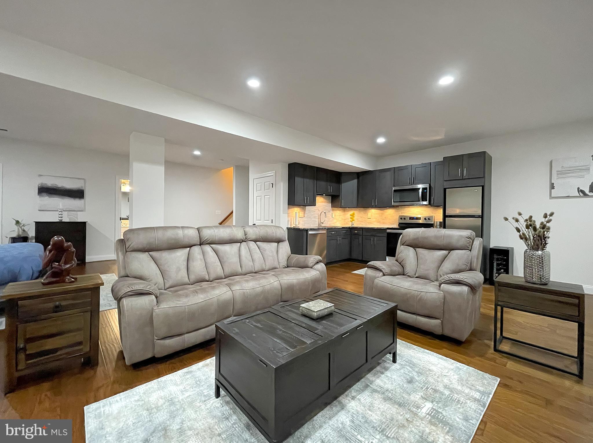 43080 Old Ryan Road Ashburn, VA 20148 - Photo 45 of 64 In-Law/auPair suite with a full gourmet kitchen