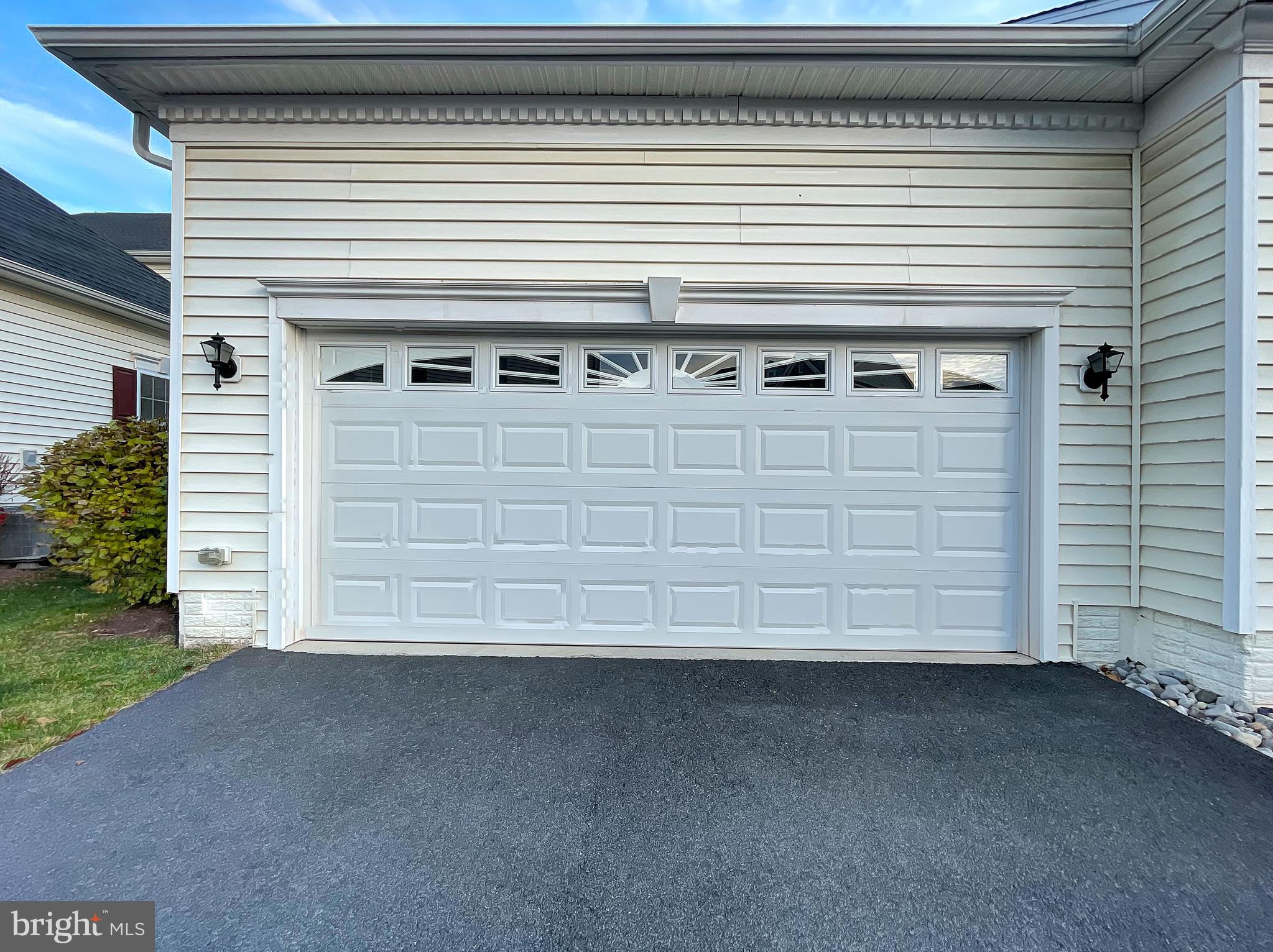 43080 Old Ryan Road Ashburn, VA 20148 - Photo 51 of 64 2 Car Garage - rear entry