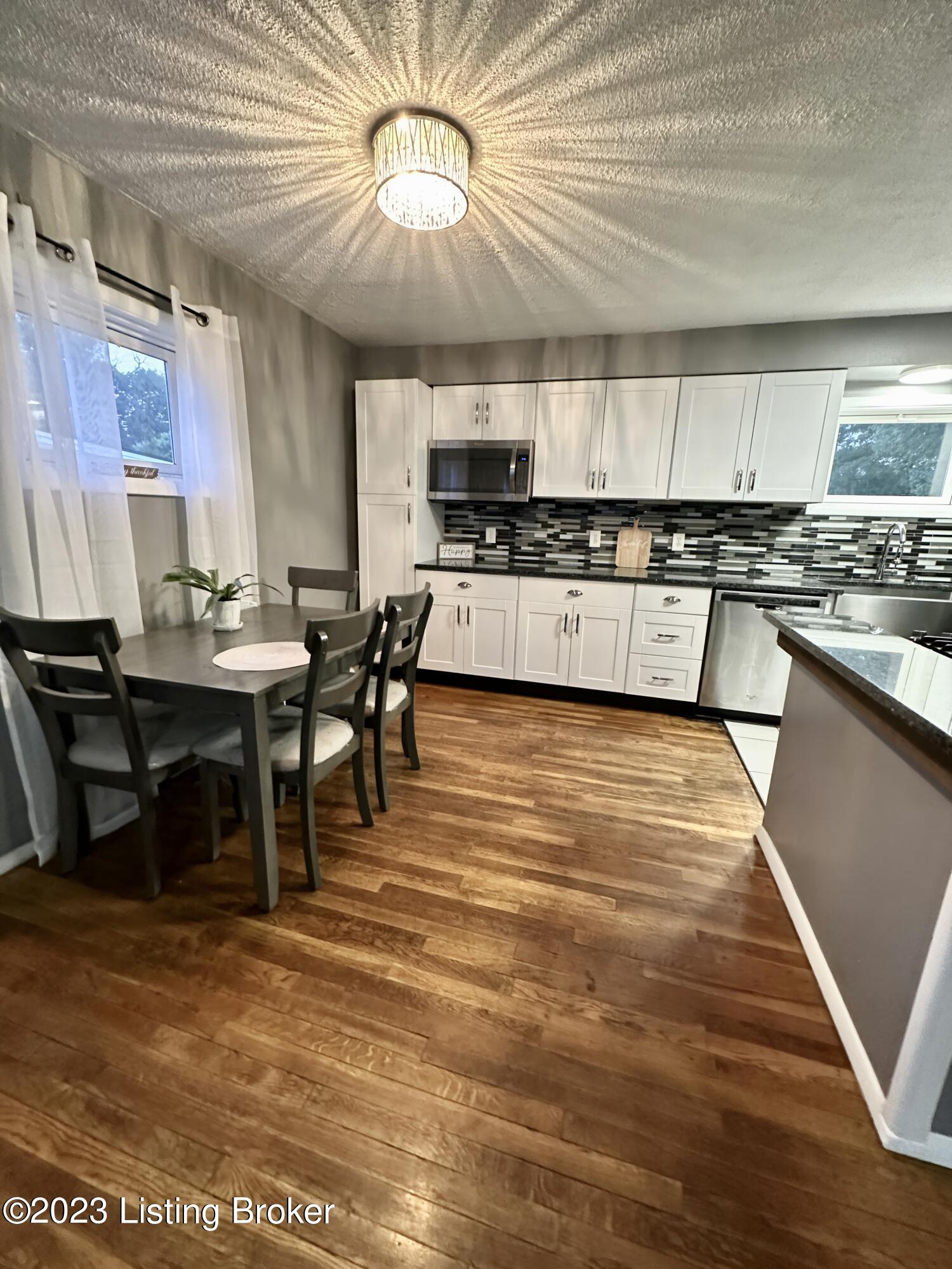 4904 Raven Road Lynnview, KY 40213 - Photo 7 of 9 IMG_1529