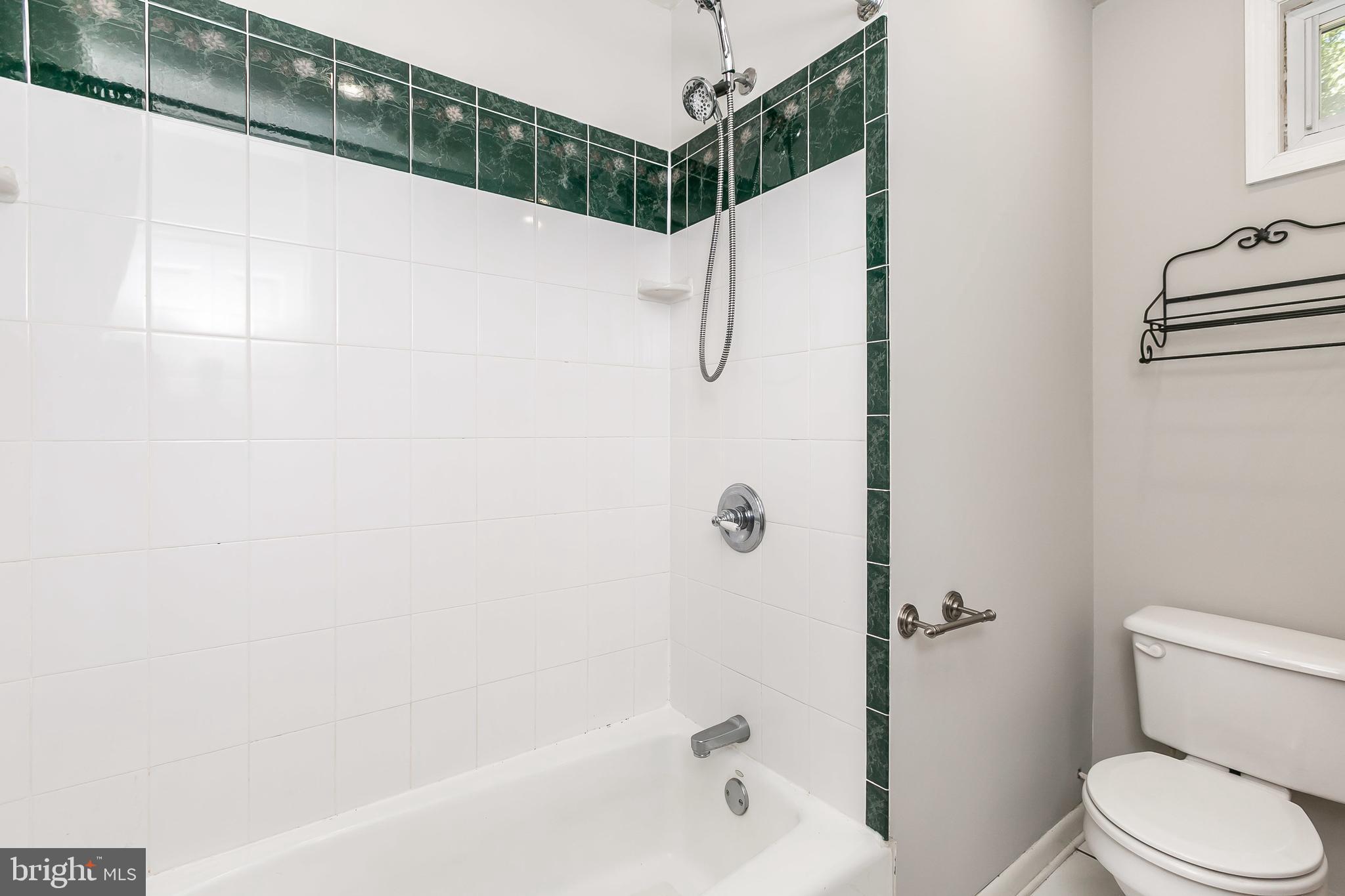 130 Meadow Road Pasadena, MD 21122 - Photo 17 of 36 Gallery Image 17